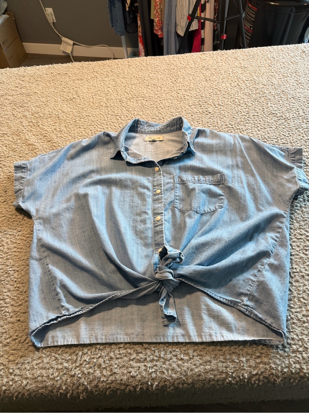 Madewell Light Blue Denim Button-Up Shirt